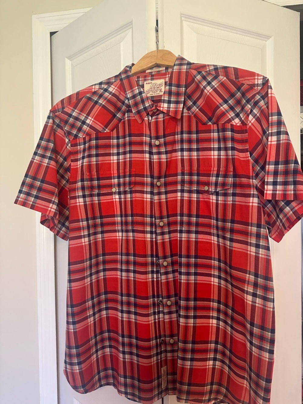 Vintage Lucky Brand Men's Red Plaid Short-Sleeve Button-Up Shirt